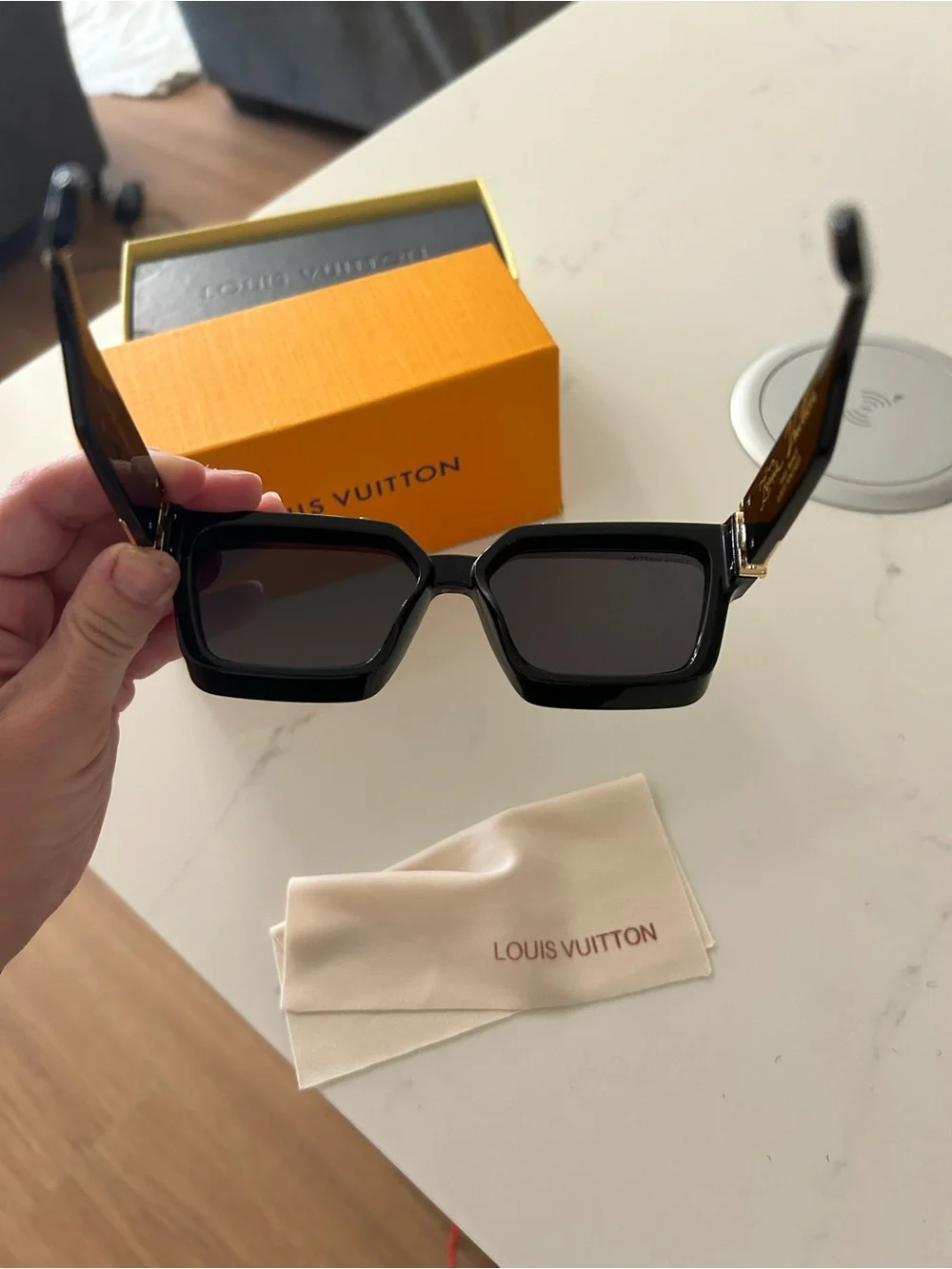 Louis Vuitton Black Sunglasses with Gold Trim 1.1